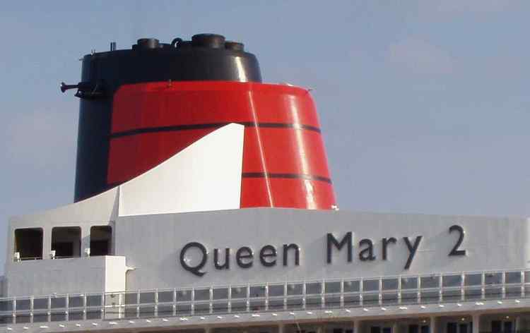 Queen Mary 2 from Cunard at Hamburg
